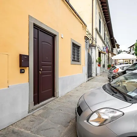 Apartment Guesthost - Quiet With Private Parking *